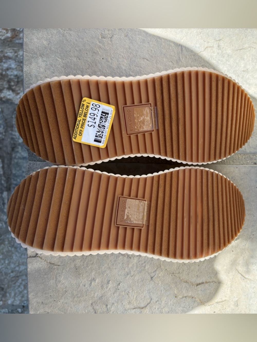 Dolce Vita Daran Ribbed Platform Sneakers - Picture 6 of 8